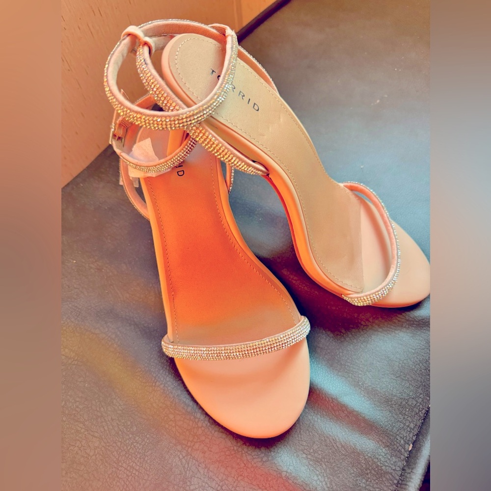 Torrid 12W glittery heels